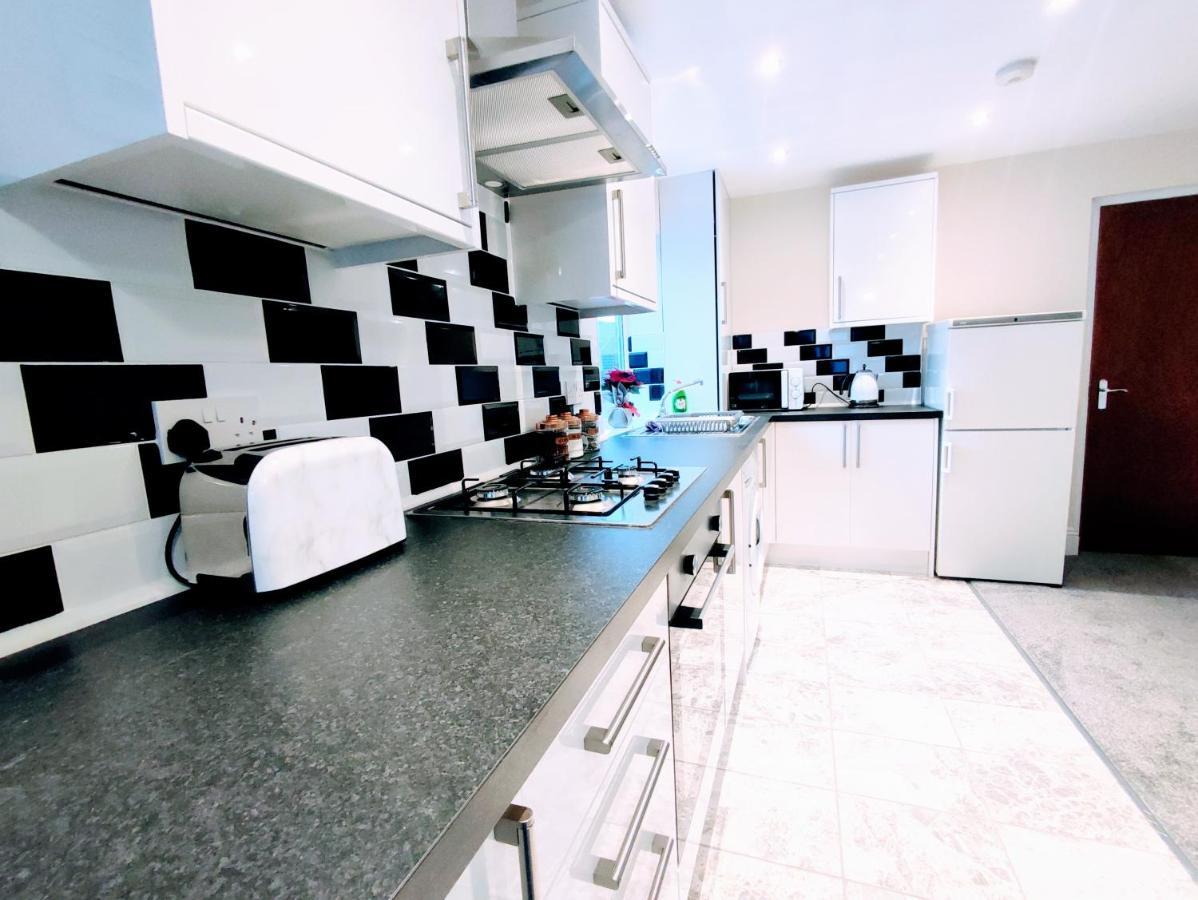 Crystal Suite 2 -Free Private Parking North Shields Exteriör bild